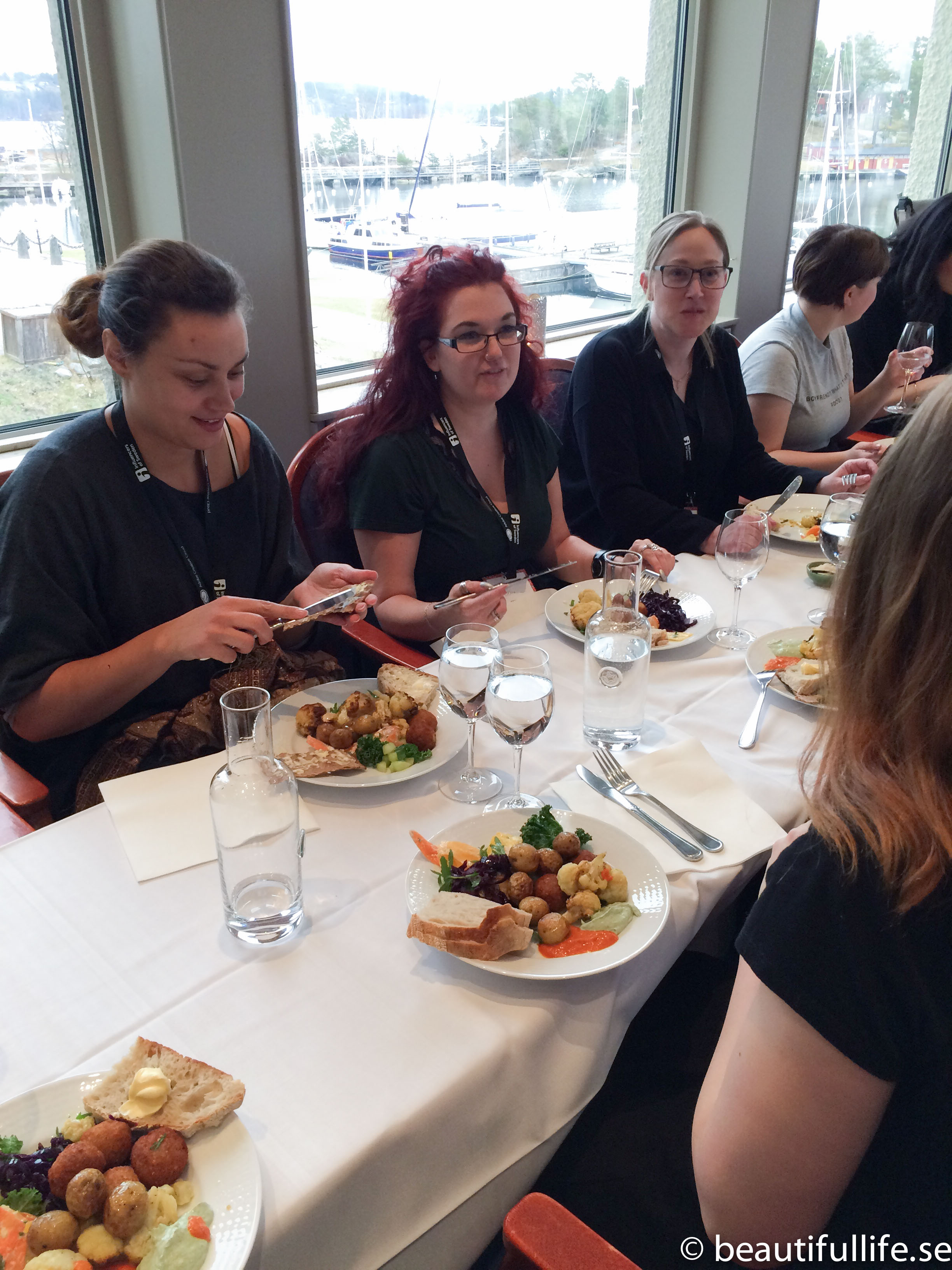 influencer-convention-lunch